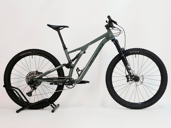Specialized Stumpjumper Comp Alloy 2021 / LARGE / FOX/ RRP: £2,950.00 / Very Good Condition