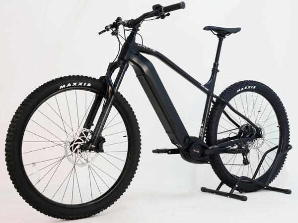 Whyte e-505 v1 Electric Bike 2024 in XL size, showcasing a sleek design and excellent condition, like new.