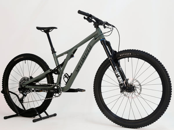 Specialized Stumpjumper Comp Alloy 2021 / LARGE / FOX/ RRP: £2,950.00 / Very Good Condition