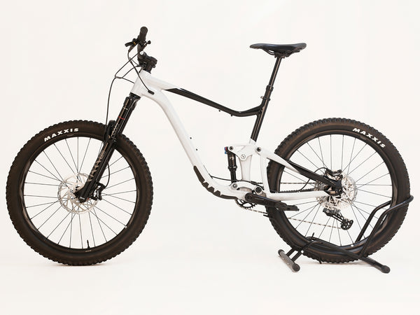 Giant Trance X 3 2023 / X-LARGE /RRP: £3,299.00 / Excellent Condition!