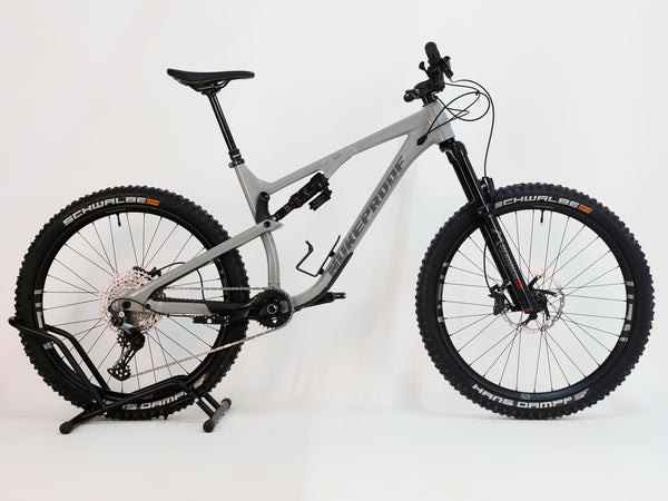 Nukeproof Reactor 275 Comp 2021 (UPGRADED) / LARGE / RRP: £2,999.99 / Very Good Condition