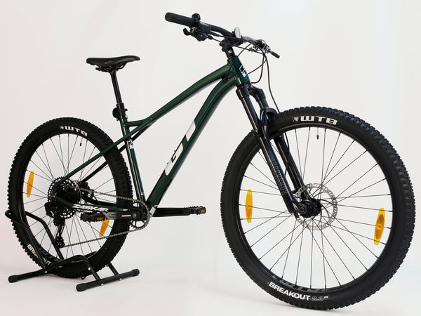 GT Zaskar LT ELITE 2024 / MEDIUM/ RRP: £1,400.00 / EXCELLENT CONDITION!