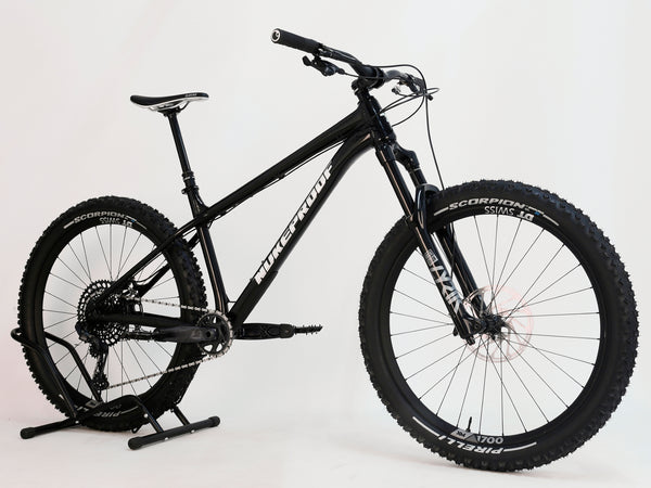 Nukeproof Scout 275 RS 2023 / LARGE / RRP: £2,999.99 / Very Good Condition!