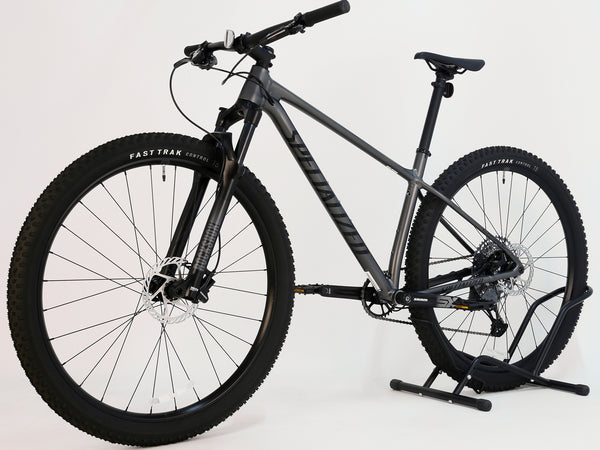 Specialized Chisel Hardtail 2025 / MEDIUM / RRP: £2,000.00 / Used only ONCE!