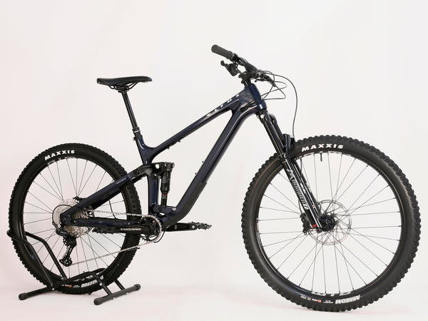 2022 Vitus Escarpe 29 CR / LARGE / RRP: £2,299.99 / EXCELLENT Condition!