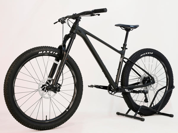 Giant Fathom 2 2022 / MEDIUM / RRP: £1,399.00 / Excellent Condition