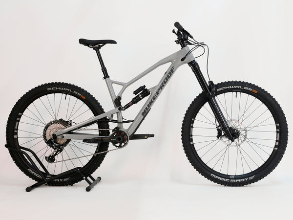 Nukeproof Mega 290 CARBON / LARGE / RRP: £5,499.00 / Very Good Condition