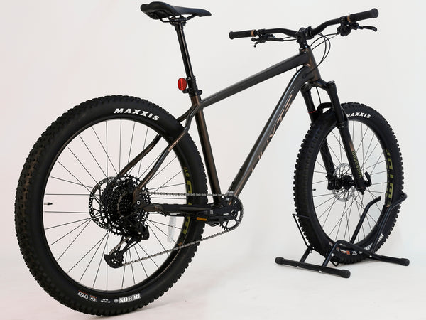 Whyte 901 V5 2024 / LARGE / RRP: £1,850.00 / Excellent Condition!