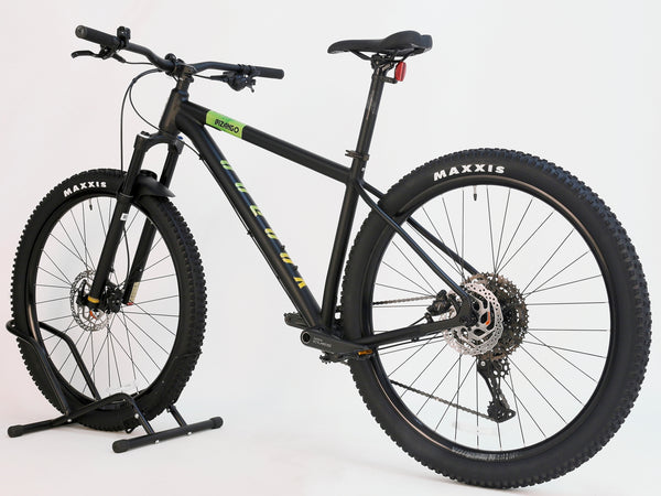 VooDoo Bizango 2025 / LARGE / RRP: £750.00 / Like NEW!