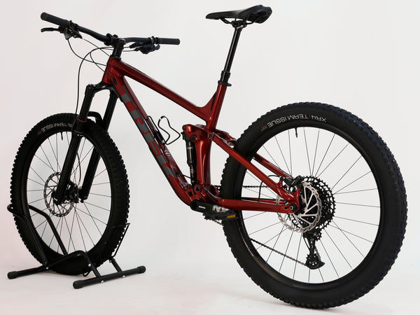 Trek Remedy 7 2022/ LARGE / RRP: £2,750.00 / Very Good Condition