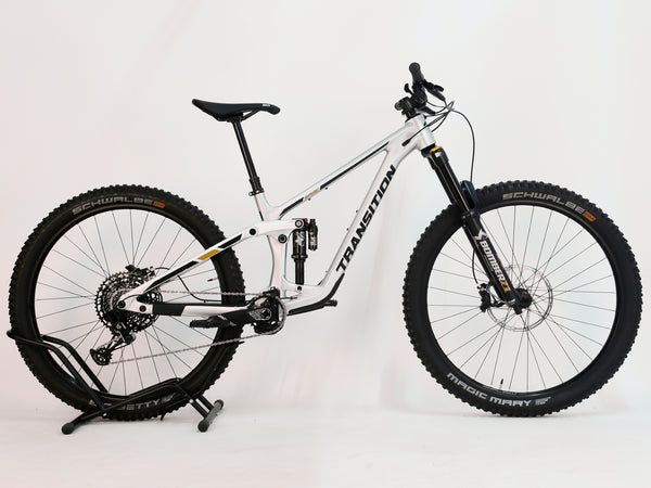 Transition Spire Alloy NX 2022/ MEDIUM / RRP: £4,299.00 / Very Good Condition