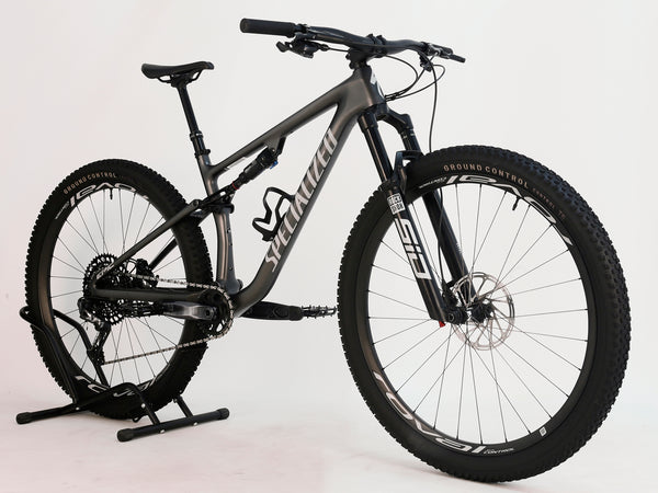 Rear view of Specialized Epic EVO Expert 2022 mountain bike, Medium size, showing Excellent Condition! Original RRP: £7,750.00, now for £2,790.00 including FREE Delivery!