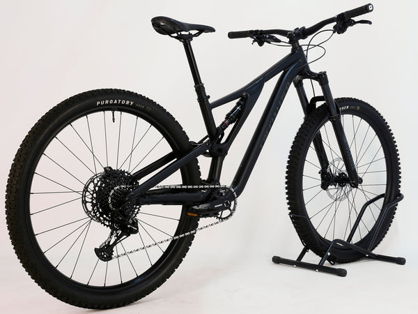 Specialized Stumpjumper Alloy 2023/ MEDIUM / UPGRADED / RRP: £2,250.00 / Excellent