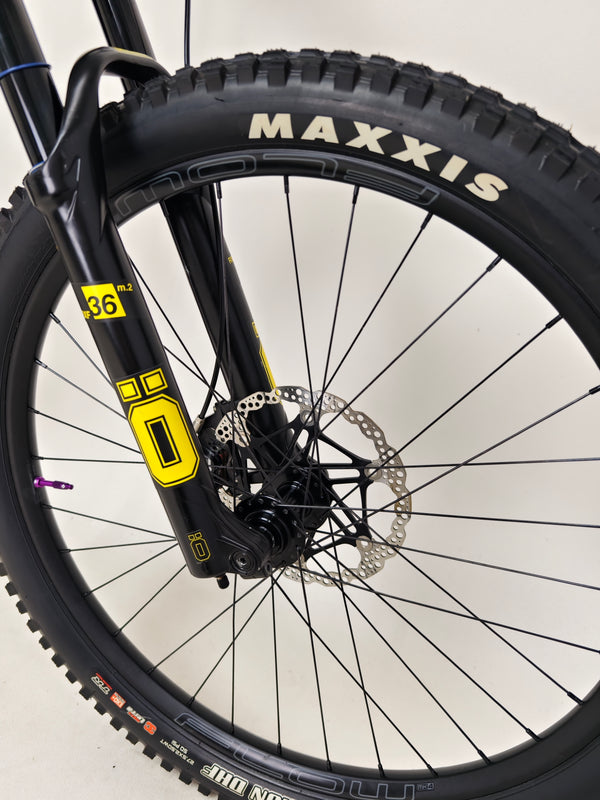 Orange 2022 Alpine Evo SE 27.5 (Ohlins Edition) + Upgrades / MEDIUM / RRP: £6,400.00 / Very Good Condition