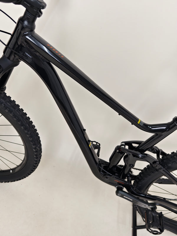 Giant Stance 29 1 2024 / LARGE / RRP: £2,399.00 /Like NEW!