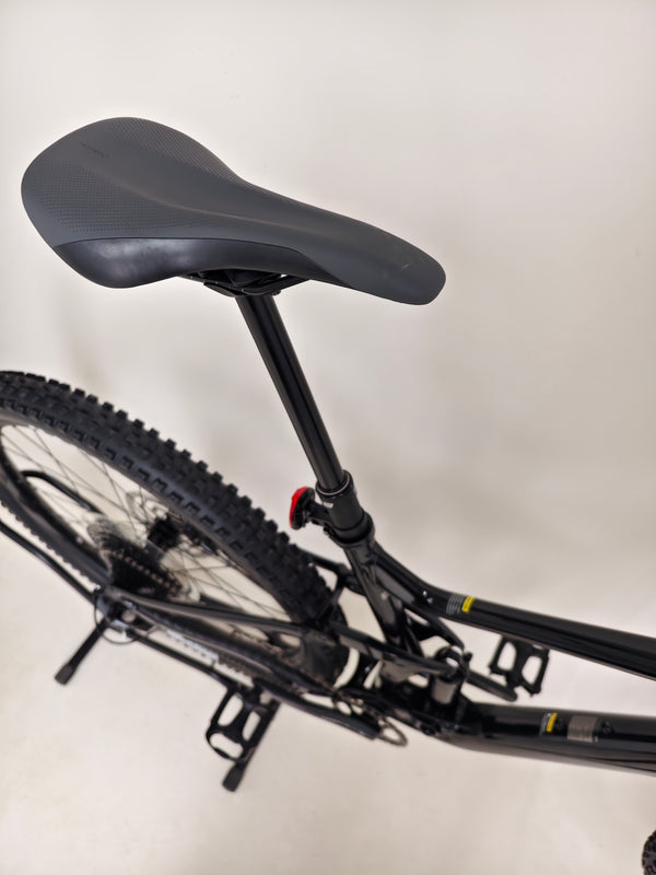 Giant Stance 29 1 2024 / LARGE / RRP: £2,399.00 /Like NEW!