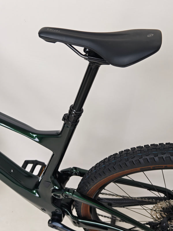 Scott SPARK 930 2024 Carbon / LARGE / RRP: £4,199.00 / Excellent Condition