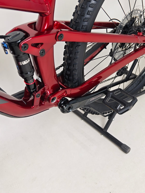 Trek Top Fuel 8 XT 2023 / LARGE / RRP: £3,250.00 / Like New!