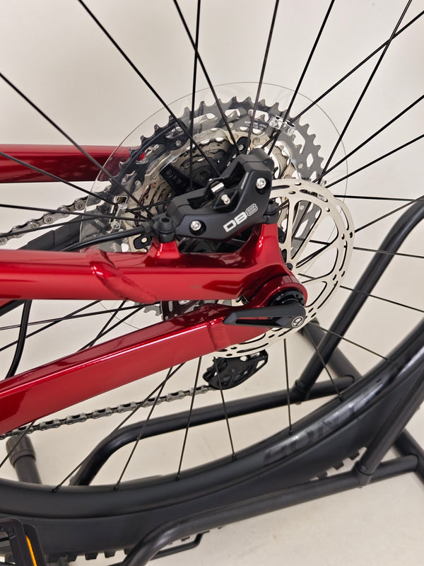 Trek Top Fuel 8 XT 2023 / LARGE / RRP: £3,250.00 / Like New!