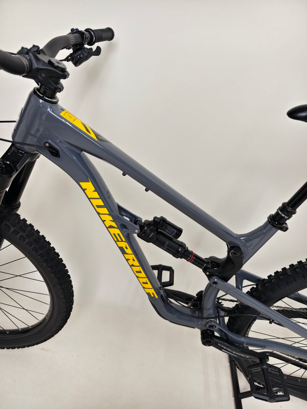 Nukeproof Mega 290 Alloy Comp 2022 / LARGE / RRP: £2,999.00 / Very Good Condition