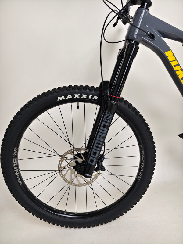 Nukeproof Mega 290 Alloy Comp 2022 / LARGE / RRP: £2,999.00 / Very Good Condition