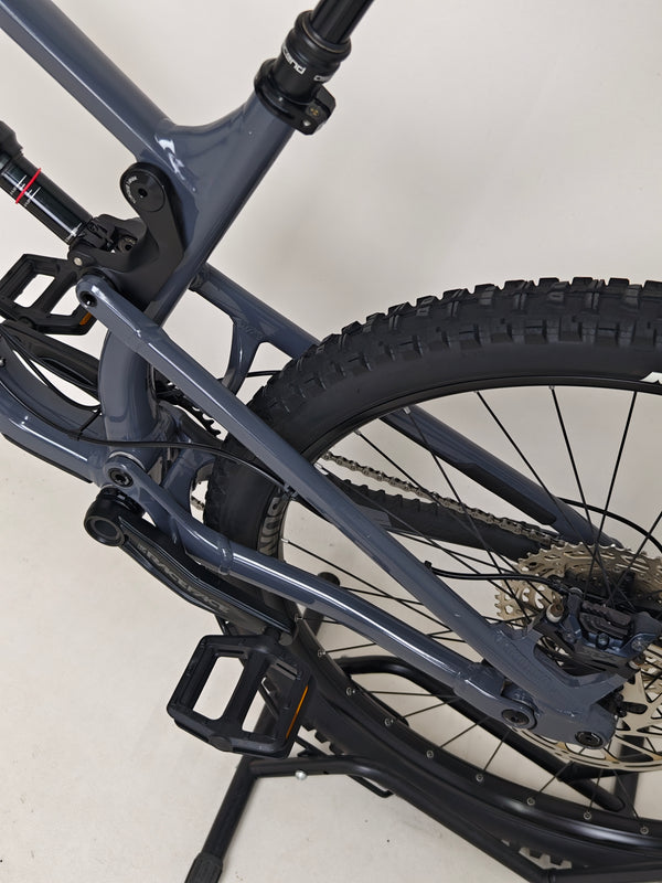 Nukeproof Mega 290 Alloy Comp 2022 / LARGE / RRP: £2,999.00 / Very Good Condition