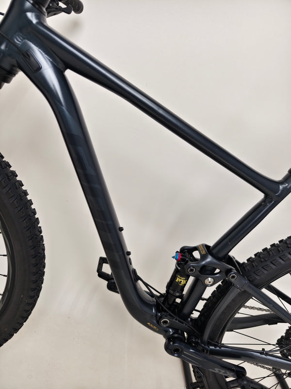 Giant Anthem 29 2 / LARGE / RRP: £2,499.00 / Excellent Condition