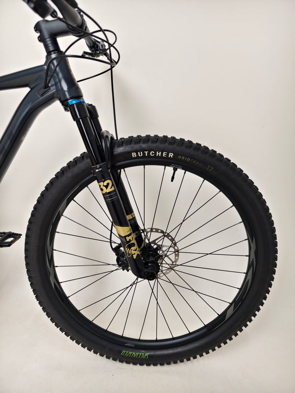 Giant Anthem 29 2 / LARGE / RRP: £2,499.00 / Excellent Condition