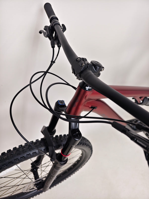 2025 Boardman MTR 8.9 / LARGE / RRP: £1,900.00 / Used Once!