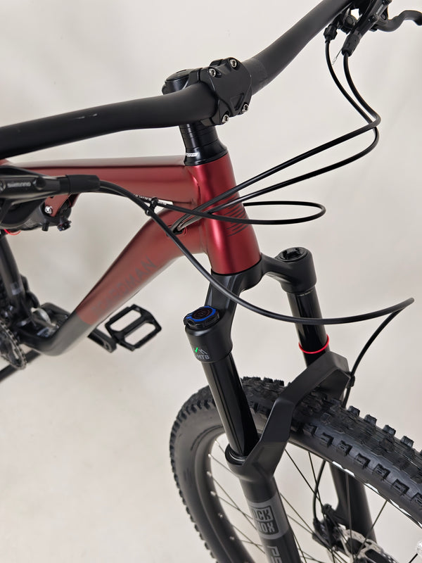 2025 Boardman MTR 8.9 / LARGE / RRP: £1,900.00 / Used Once!