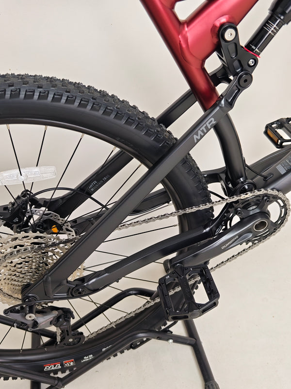 2025 Boardman MTR 8.9 / LARGE / RRP: £1,900.00 / Used Once!