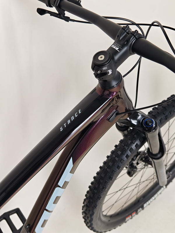 Giant Stance 29 1 2023 / LARGE / RRP: £2,399.00 / Excellent Condition!