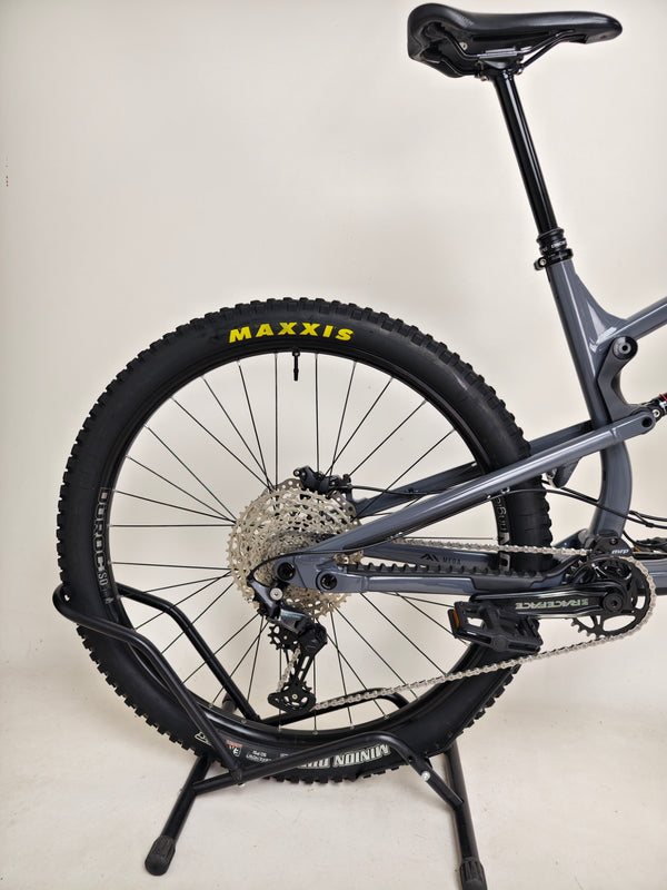Nukeproof Mega 290 Alloy Comp 2022 / XL / RRP: £2,999.00 / Very Good Condition