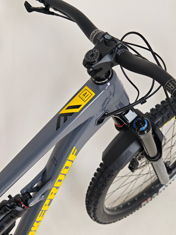 Nukeproof Mega 290 Alloy Comp 2022 / XL / RRP: £2,999.00 / Very Good Condition