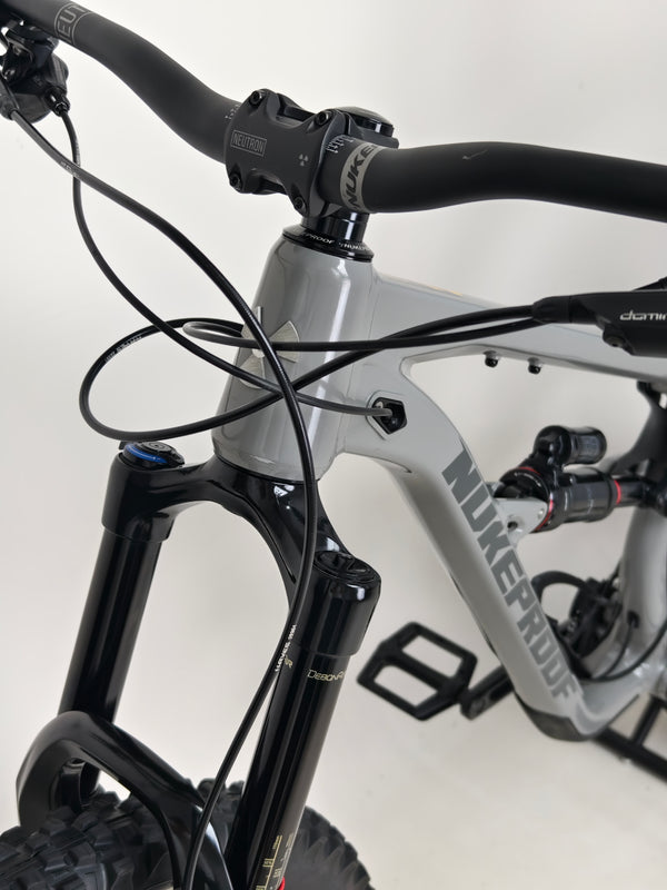 Nukeproof Mega 290 Alloy 2021 / LARGE / RRP: £3,699.00 / Very Good Condition