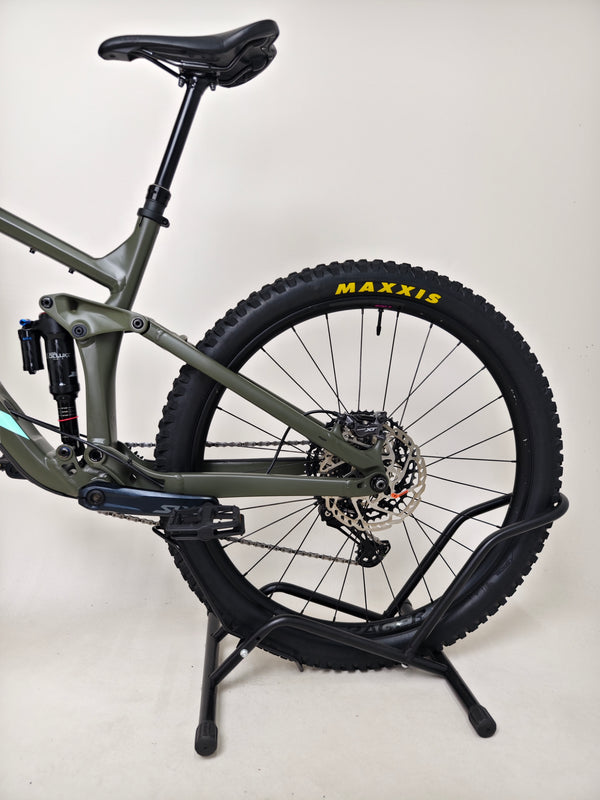 Trek Remedy 8 2022 / ML / RRP: £3,450.00 / Very Good Condition