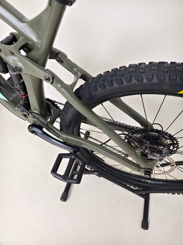 Trek Remedy 8 2022 / ML / RRP: £3,450.00 / Very Good Condition