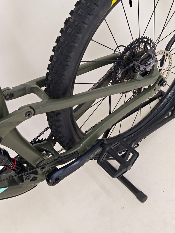 Trek Remedy 8 2022 / ML / RRP: £3,450.00 / Very Good Condition