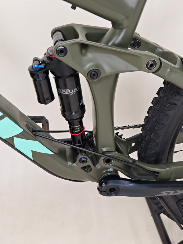 Trek Remedy 8 2022 / ML / RRP: £3,450.00 / Very Good Condition