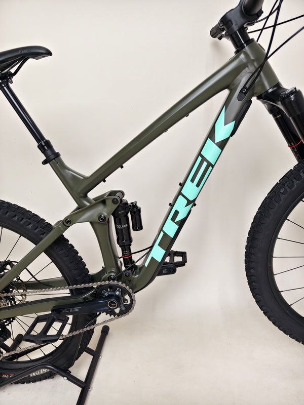 Trek Remedy 8 2022 / ML / RRP: £3,450.00 / Very Good Condition
