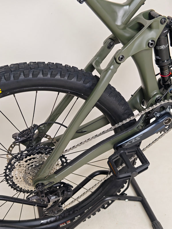 Trek Remedy 8 2022 / ML / RRP: £3,450.00 / Very Good Condition