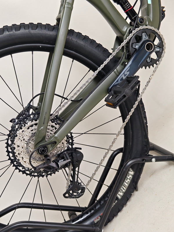 Trek Remedy 8 2022 / ML / RRP: £3,450.00 / Very Good Condition