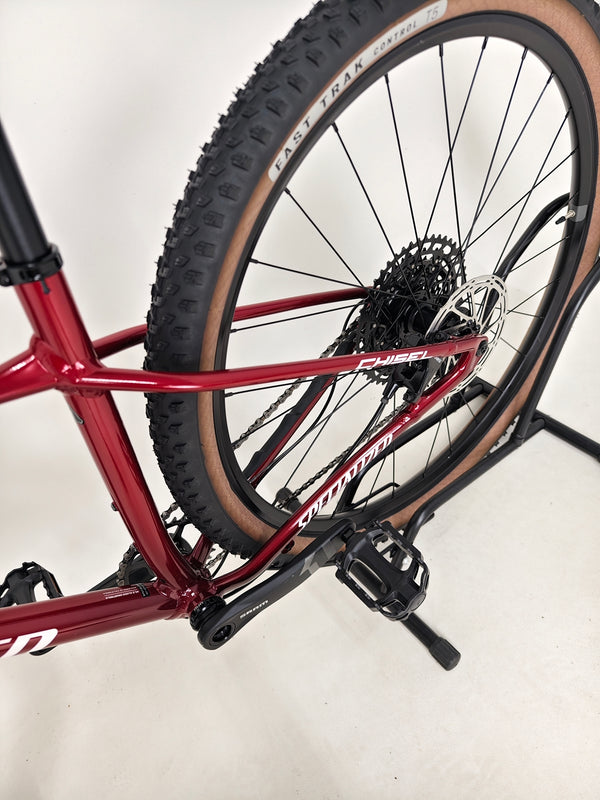 Specialized Chisel Comp 2023 / MEDIUM / Excellent Condition / RRP: £2,300.00