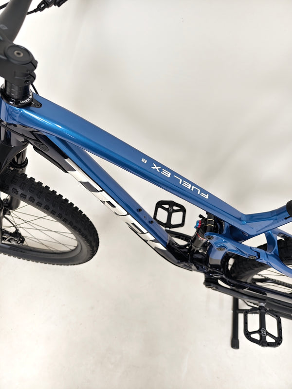 Trek Fuel EX 8 XT 2022 / M-L / FOX / RRP: £3,450.00 / Very Good Condition