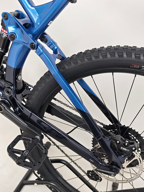 Trek Fuel EX 8 XT 2022 / M-L / FOX / RRP: £3,450.00 / Very Good Condition