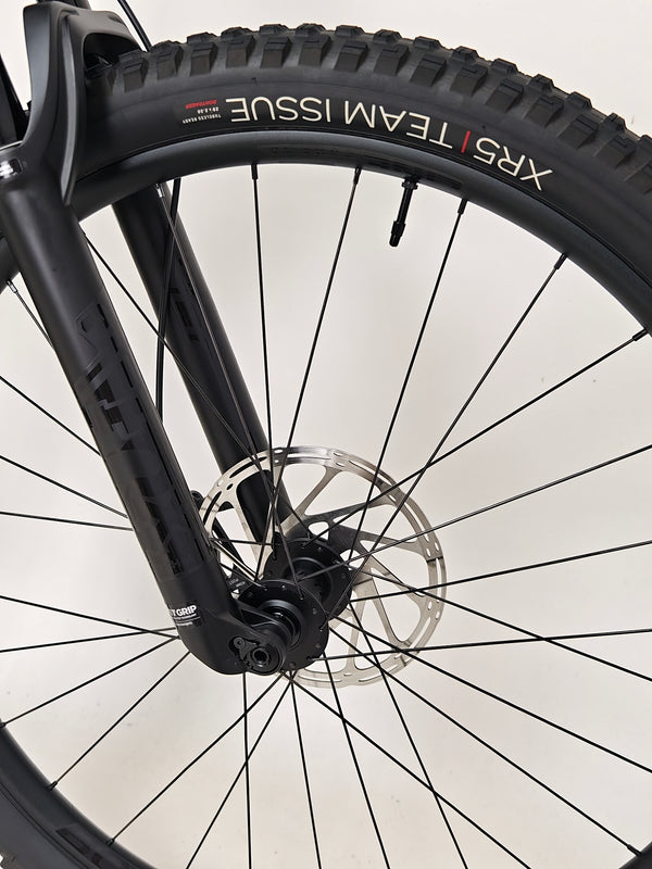 Trek Fuel EX 8 XT 2022 / M-L / FOX / RRP: £3,450.00 / Very Good Condition