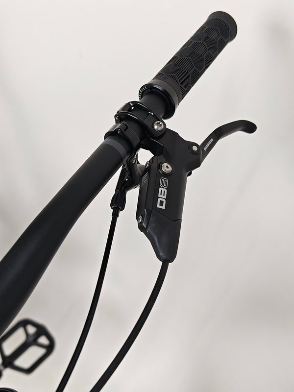 Trek Fuel EX 8 XT 2022 / M-L / FOX / RRP: £3,450.00 / Very Good Condition