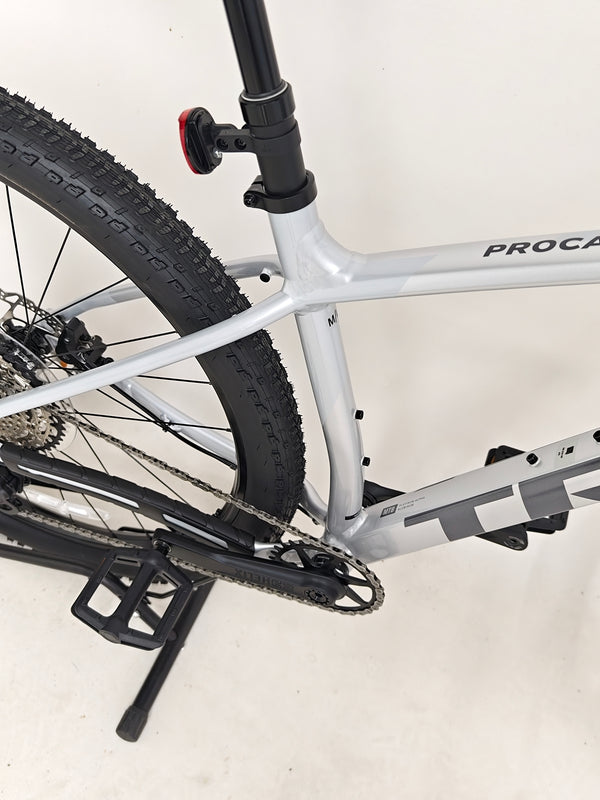 2025 Trek Procaliber 8 / M-L / RRP:£1,400.00 / Like NEW! / Used ONCE!