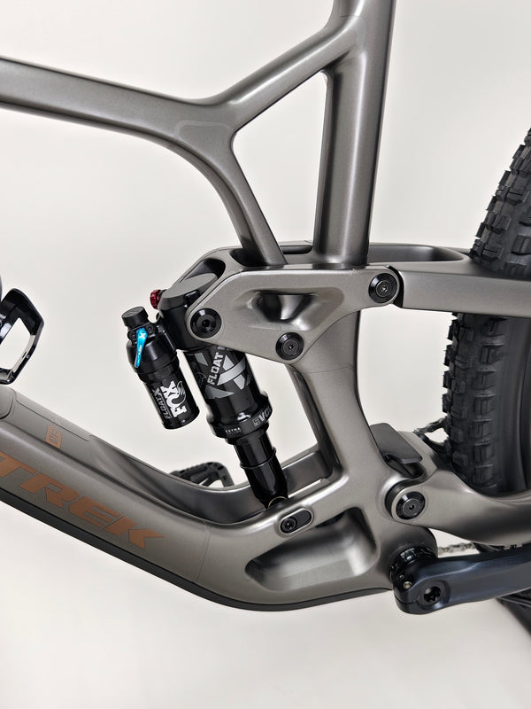 TREK Fuel EX 9.7 Gen 6 2023 CARBON/ XL / FOX / RRP: £4,175.00 / LIKE NEW!