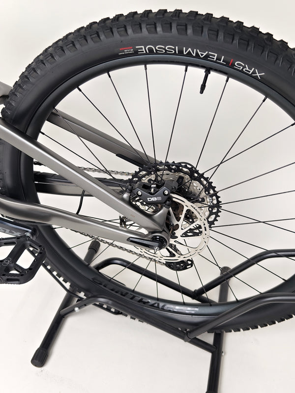 TREK Fuel EX 9.7 Gen 6 2023 CARBON/ XL / FOX / RRP: £4,175.00 / LIKE NEW!